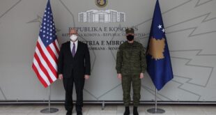 Komandanti i FSK-së, gjenerallejtënant, Bashkim Jashari, priti në takim ambasadorin amerikan në Kosovë, z.Jeffrey M. Hovenier