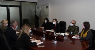 Zëvendësministri, Shemsi Syla priti në takim Shefen e Operacioneve Aktuale të NATO-s, Ariella Viehe