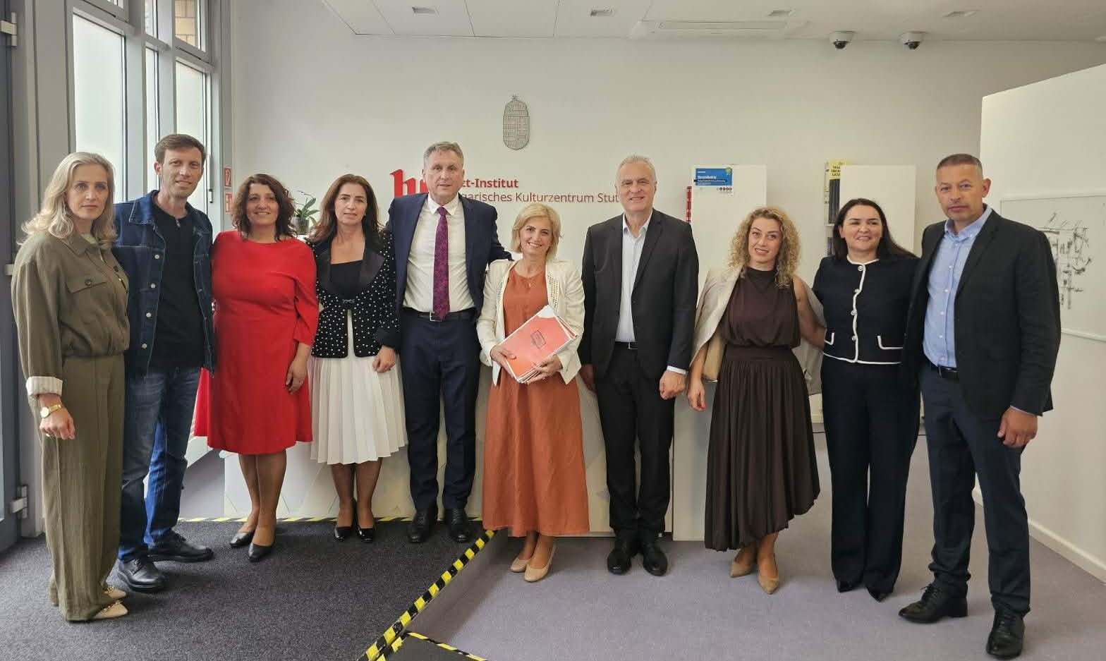 Nga burgu te përkthimi  trashëgimia e Ahmet Qeriqit në shërbim të miqësisë shqiptaro hungareze