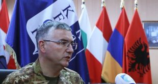 Vinçenco Grasso, demantoi deklaratat e kryetarit serb Vuçiq, se forcat e Kosovës po planifikojnë intervenim në veri