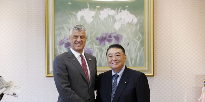 Thaci, Japoni