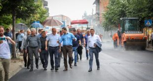 Memli Krasniqi: Prizreni, kryeqyteti historik iu ka kthyer zhvillimit me kryetarin, Shaqir Totaj edhe pse Qeveria po e bojkoton