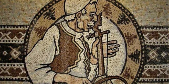 Ilir Muharremi: Tingulli i lashtësisë, mozaiku i Saimir Stratit