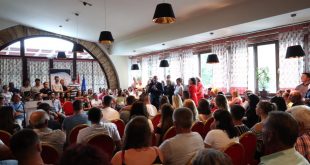 Të shtunën 250 të rinj të Pejës i janë bashkuar subjektit politikë të kryeministrit në dorëheqje, Ramush Haradinaj
