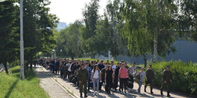 350 rekrutë të rinj të FSK-së e fillojnë trajnimin bazik në Komandën e Doktrinës dhe Stërvitjes në Ferizaj