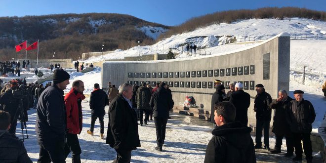 Sot u mbushen 20 vjet qyshkur forcat e barbarisë serbe kryen një krim të pa paparë e të padëgjuar deri në atë kohë