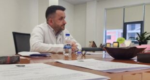 Adem Lushaj: Doktor Atdhe Agaj – Historia e sakrificës që u shndërrua në sukses