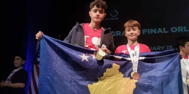 Ramiz TAFILAJ: DY VËLLEZËR, DY ÇANTA SHKOLLE, NJË FLAMUR - RRËFIMI QË PO E NXJERR KOSOVËN NGA HARTA E VOGËL