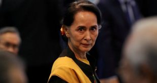 Amnesty International i heq çmimin ”Ambasadore e ndërgjegjes” kryetares, Aung San Suu Kyit