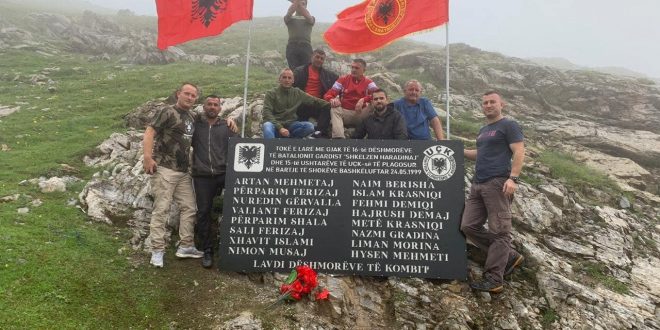 Emrat e 16 dëshmorëve të Batalionit gardist “Shkëlzen Haradinaj” u skalitën në vendin e rënies së tyre, në bjeshkën e Belegut