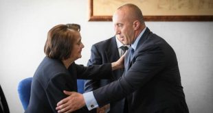 Ramush Haradinaj i kujton bashkëluftetarë e “Batalionit Atlantiku” vëllezërit Agron, Yll dhe Mehmet Bytyqi