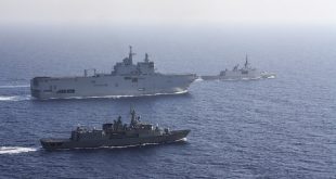 Franca ka filluar manovra detare me Marinën greke para ishullit të Kretës për ta frikësuar Turqinë