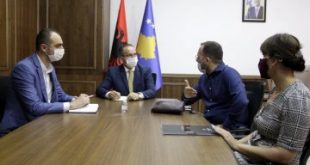 Ministri Krasniqi: Do të adresohen ankesat e bizneseve lidhur me masat e reja edhe në Zyrën e Kryeministrit