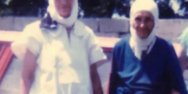 Ish eprori i lartë i UÇK-së Lahi Brahimaj përkujton nënën e tij në 22 vjetorin rënies heroike