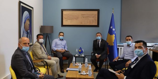 Zemaj: Ministria e Shëndetësisë do të financojë shkollimin e kandidatëve të ardhur nga Presheva, Medvegja dhe Bujanoci