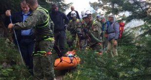 Njësia e Kërkim-Shpëtimit e Gardës Kombëtare të FSK-së arrin t'i shpëtoj katër qytetarë që kishin mbetur në bjeshkët e Rugovës