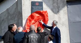 Kryetari Thaçi ka marr pjesë sot në zbulimin e Pllakës në Kullën e Rezistencës së familjes Imeri në Ozdrim