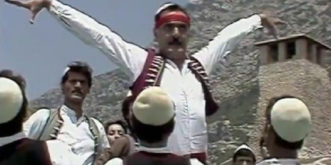Ka vdekur mjeshtri i madh i valles popullore shqiptare, Besim Zekthi