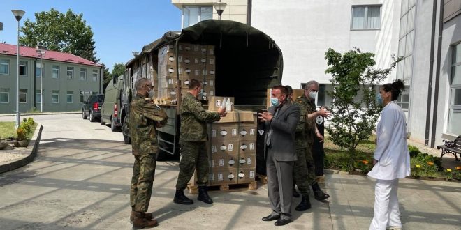 FSK pranon një donacion me materiale mbrojtëse anti-Covid, nga Ministria e Brendshme e gjermane