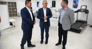 Ministri, Armend Mehaj, vendos që çdo muaj një pjesë të pagës ta dhurojë për shoqatën “Jetimat e Ballkanit”