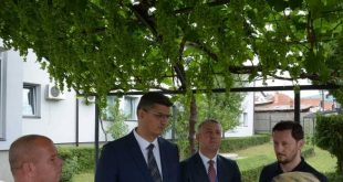 Ministri i Bujqësisë, Pylltarisë dhe Zhvillimit Rural, Nenad Rikalo qëndroi për vizitë në qytetin e Rahovecit