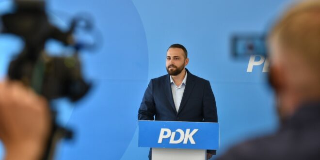 PDK: Prokuroria të nisë hetimet për abuzimin e zv. ministres Daulina Osmani, e cila ia dha motrës së saj 335 mijë euro