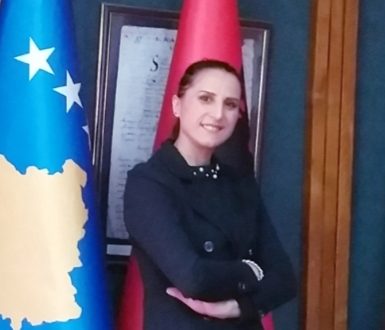 Rabije Haklaj: Sikur të kishim inaugurime edhe të fabrikave e spitaleve në Kosovë, e jo vetëm të autostradave!