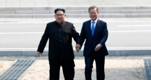 Kryetari i Koresë së Veriut Kim Jong-un ka lavdëruar kryetarin në largim të Koresë së Jugut, Moon Jae-in