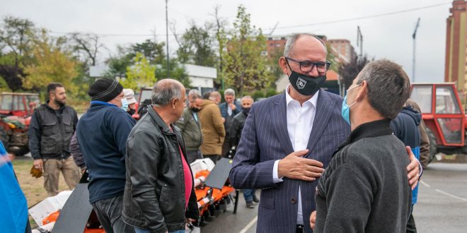 Agim Aliu: Ferizaj, do të ketë dy nënkalime për këmbësorë, rreth-rrotullimin e nëndheshëm për vetura dhe një plato