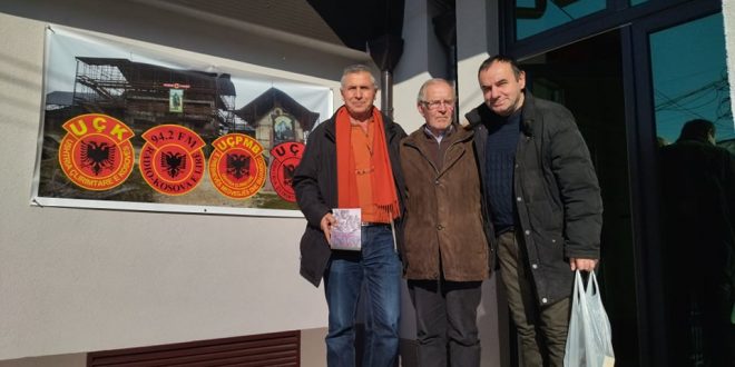 Sot qëndruan për një vizitë në Radion-Kosova e Lirë, veprimtarët: Osman Osmani dhe Fatmir Z. Graiçevci