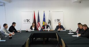 OAK në konferencë për media me temën “Sfidat e bizneseve në përmbushje të kontratave publike”