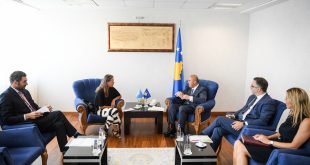 Kryeministri Haradinaj u takua me koordinatoren për zhvillimin e OKB-së në Kosovë Ulrika Richardson