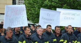 Zjarrfikësit të pakënaqur me kushtet e punës dhe pozitën e tyre, protestojnë të sot para Qeverisë së Kosovës