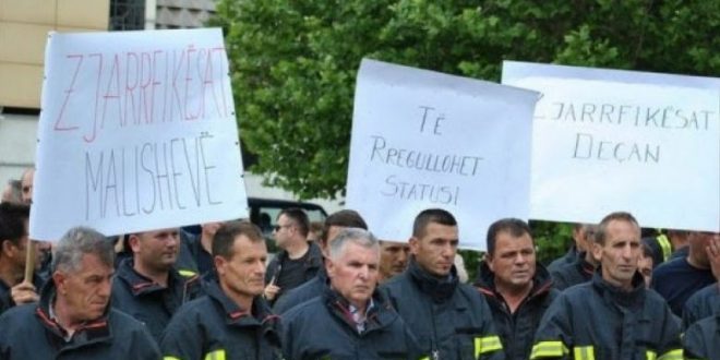 Zjarrfikësit të pakënaqur me kushtet e punës dhe pozitën e tyre, protestojnë të sot para Qeverisë së Kosovës