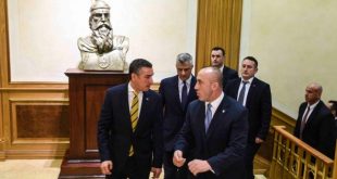 Thaçi, Haradinaj e Veseli mbajnë takim, por nuk flasin për media