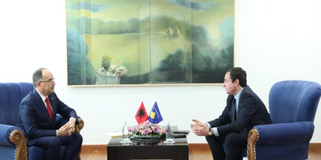 Kryeministri, Albin Kurti, ka pritur në takim kryetarin e Shqipërisë, Bajram Begaj