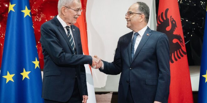 Kryetari i Shqipërisë, Bajram Begaj, dhe ai i Austrisë, Aleksander Van der Bellen biseduan sot në Tiranë për marrëdhëniet ndërshtetërore