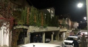 Pjesëtarë të Policisë së Kosovës janë vendosur mbrëmë te shtëpia e kryeministrit, Albin Kurti