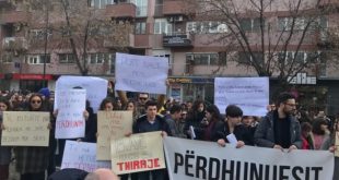 Ka përfunduar protesta e organizuar nga shoqëria civile pas rastit të abuzimit të 16-vjeçares në Drenas