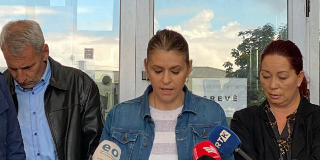 Diana Metushi-Krasniqi: Të arrihet marrëveshje ndërmjet Qeverisë dhe SBASHK-ut, nxënësit e kanë vendin në shkolla