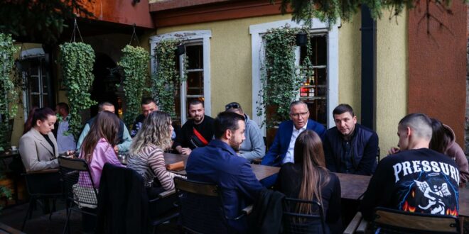 Memli Krasniqi: Me Bedri Hamzën kryetar, Mitrovica ka marrë hov të ri zhvillimi dhe qytetarët çdo ditë po e ndjejnë kujdesin