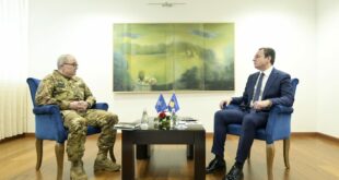 Komandanti i KFOR-it, Angelo Mikele Ristuçia ka mbajtur një takim një orësh me kryeministrin Albin Kurti