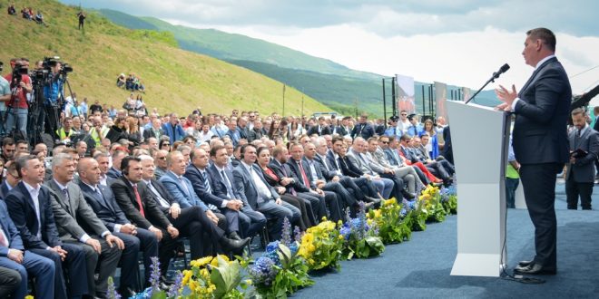 Ministri i Infrastrukturës, Pal Lekaj, mori pjesë në përurimin e autostradës “Arbën Xhaferi”