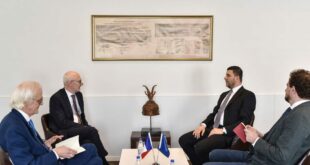 Kryetari i Partisë Demokratike të Kosovës, Memli Krasniqi, ka pritur në takim ambasadorin e Francës në Prishtinë, Olivier Guerot
