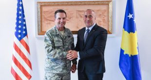 Kryeministri Haradinaj gjatë pasditës së shtunës e ka pritur në takim Gjeneralin amerikan Joseph Lengyel