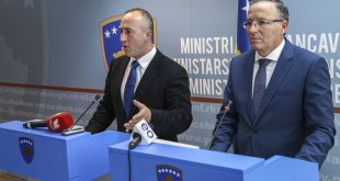 Haradinaj: Asnji ministër sun më kallxon mu çka me bo, as Bedri Hamza as kërkush