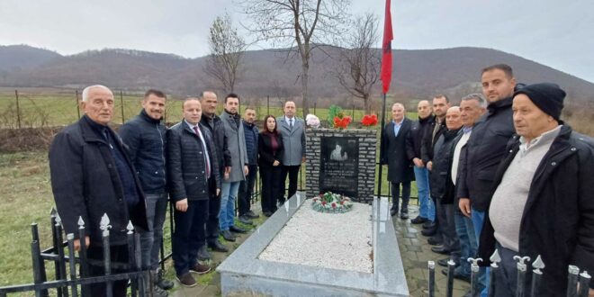 Sot me homazhe u nderua Afërdita Shaqir Qeriqi martirja e parë e fshatit Krojmir