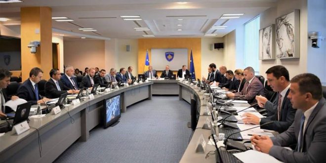 Qeveria e Kosovës i ka miratuar sot tri ligjet që kanë të bëjnë me procesin e tranzicionit të FSK-së në Ushtri