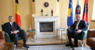 Kryetari i AAK-së Ramush Haradinaj është takuar me ambasadorin e Belgjikës, Greguar Kyvelje