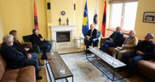 Kryetari i Aleancës për Ardhmërinë e Kosovës, Ramush Haradinaj, ka pritur në takim përfaqësuesit e SBAShK-ut